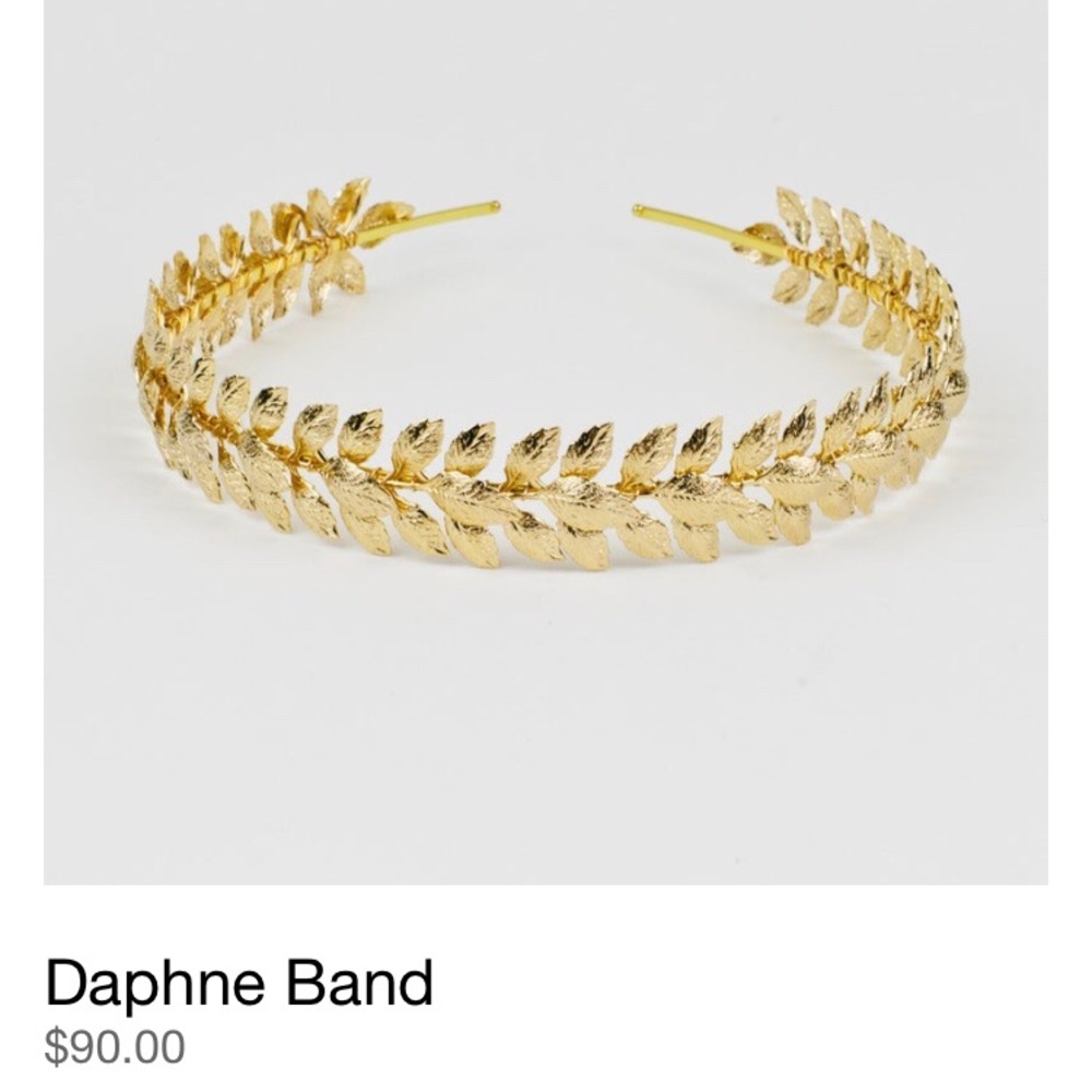 🖤3/$15 Daphne Headband ✨ Seen on Ariana Grande!!